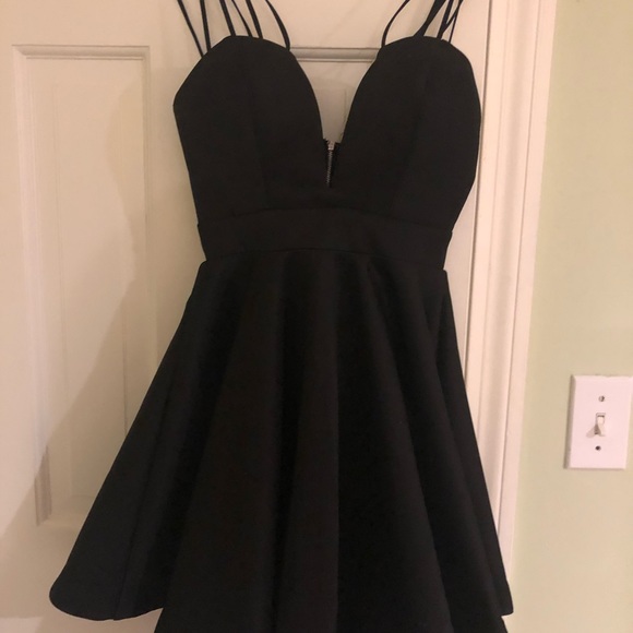 Black deep cut mini dress - Picture 2 of 4